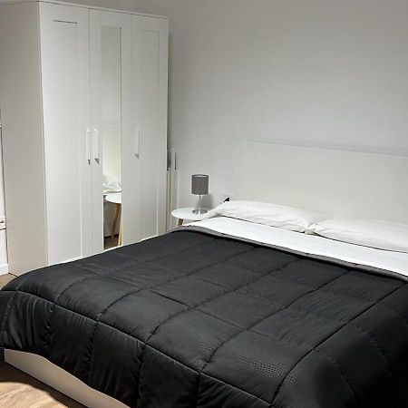 Business Home Piazza Cesare Battisti B&B Residence Foggia Exterior photo